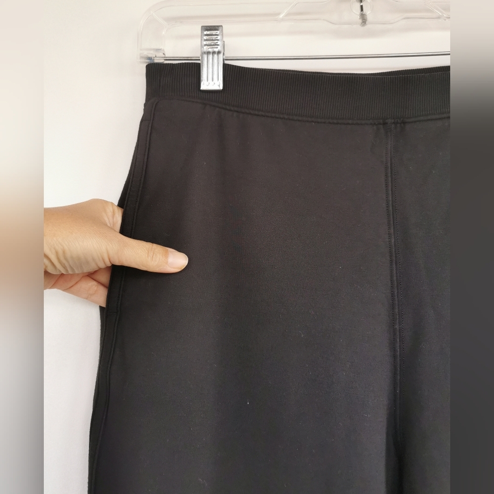 Lululemon Every Moment Pant *26"Black size 6 - Picture 9 of 12